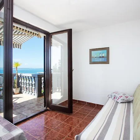 By The Sea Drage, Biograd - 19189 Apartment *