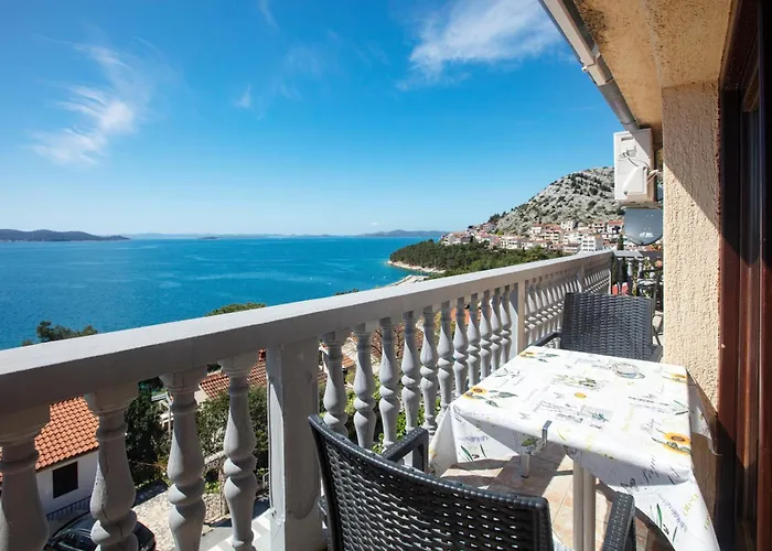 Apartman By The Sea Drage, Biograd - 19189 *